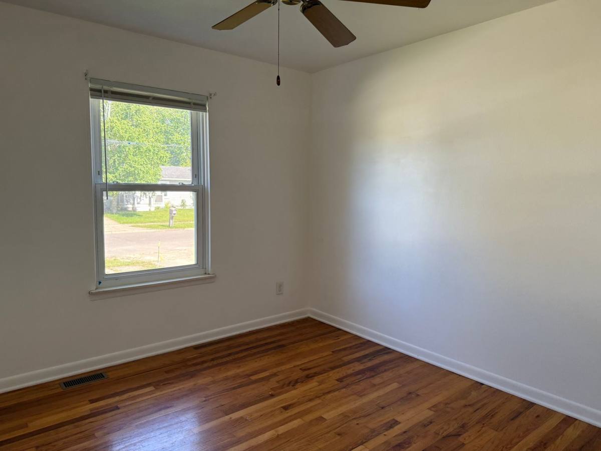 House for rent at 6038 S Ivanhoe Ave, Ypsilanti, MI 48197