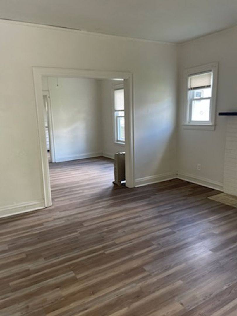 House for rent at 2333 Washington St W, Charleston, WV 25387