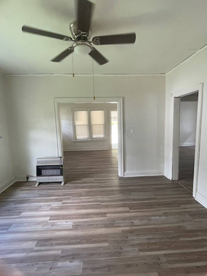 House for rent at 2333 Washington St W, Charleston, WV 25387