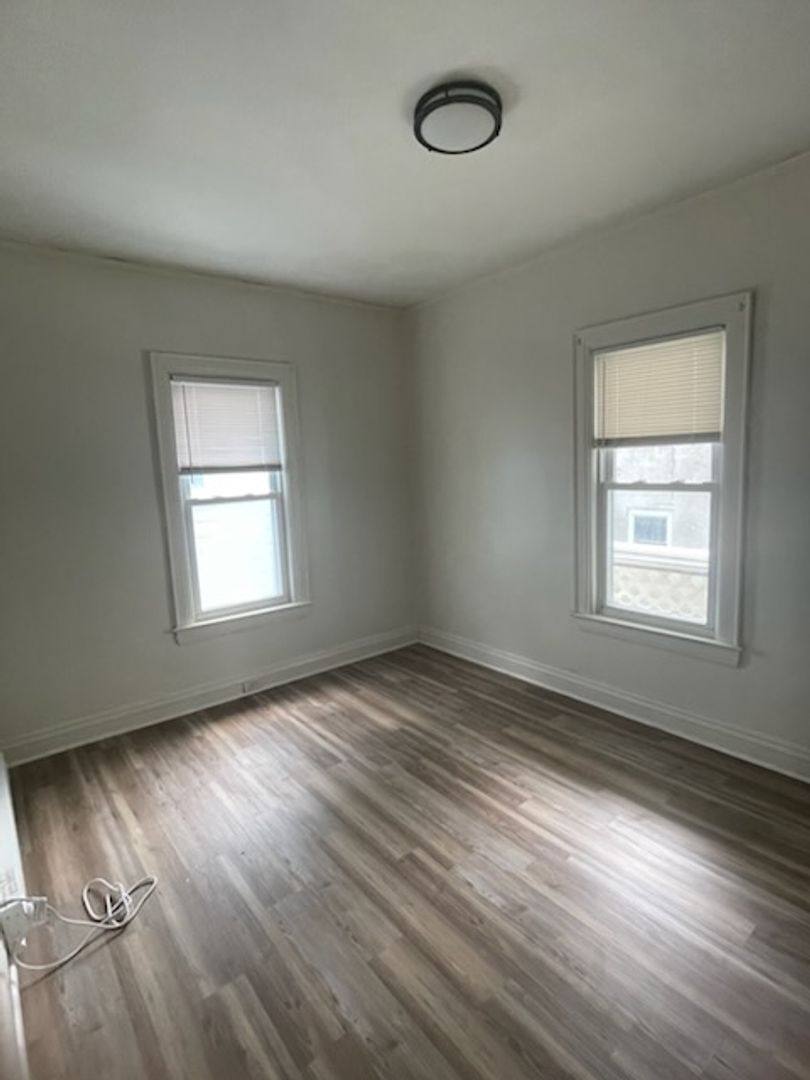 House for rent at 2333 Washington St W, Charleston, WV 25387