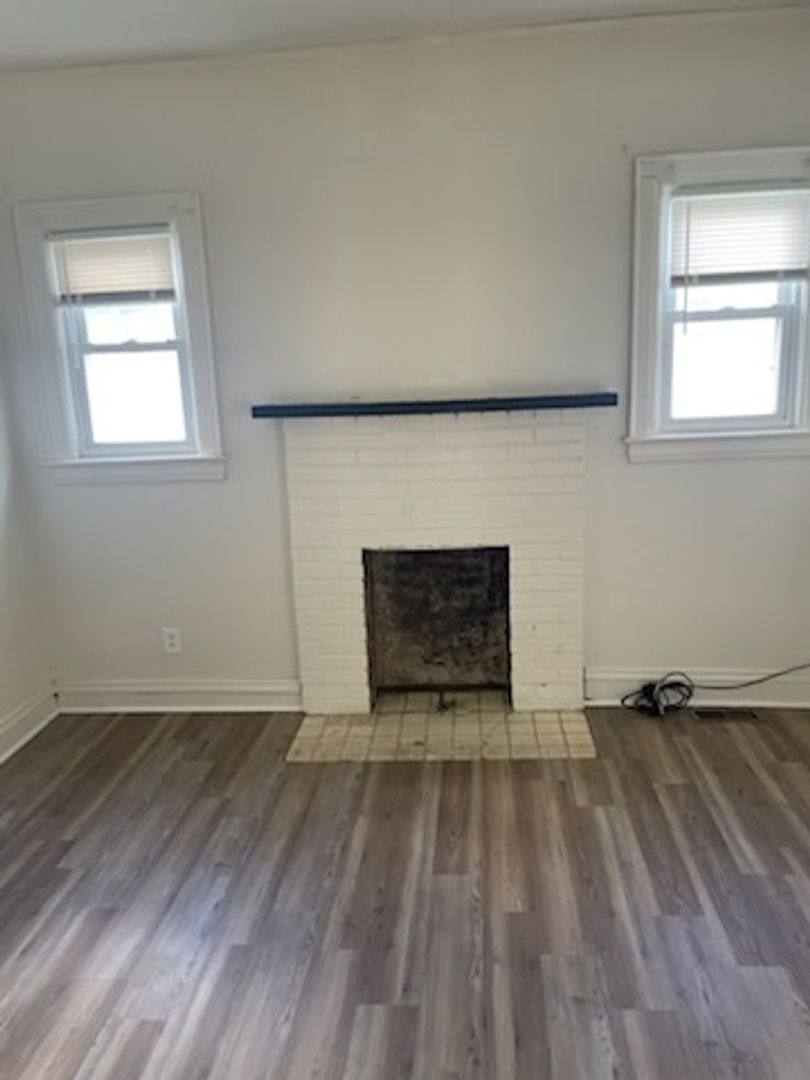 House for rent at 2333 Washington St W, Charleston, WV 25387