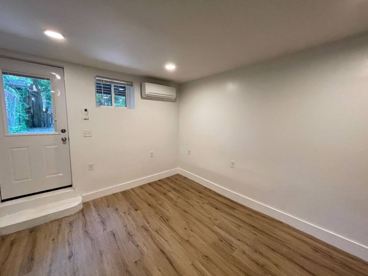 Apartment for rent at 96 Carson Ave, Newburgh, NY 12550