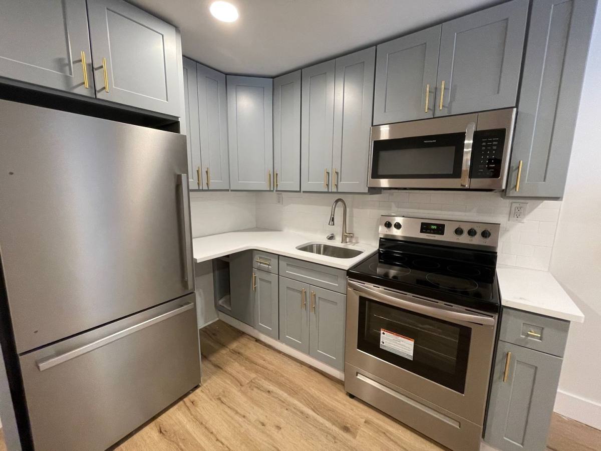 Apartment for rent at 96 Carson Ave, Newburgh, NY 12550
