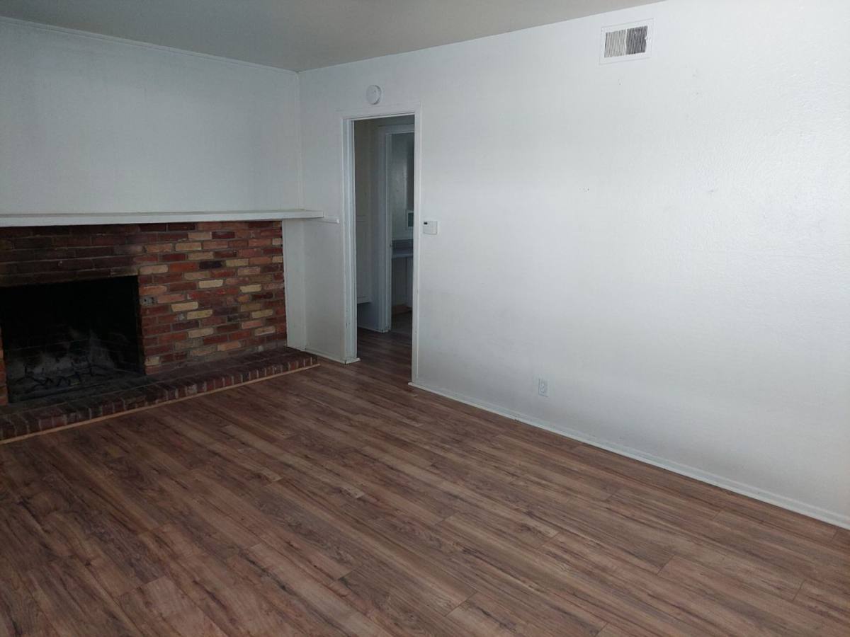 Apartment for rent at 881-883 Modesto Ave, South Lake Tahoe, CA 96150