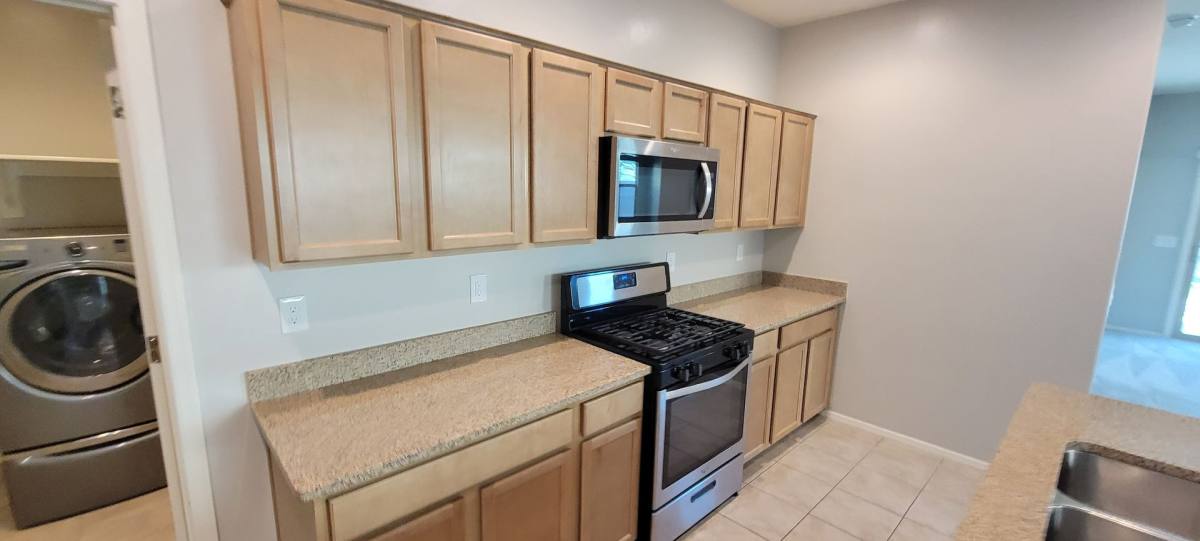 House for rent at 7441 S Via Casa Elegante, Tucson, AZ 85756