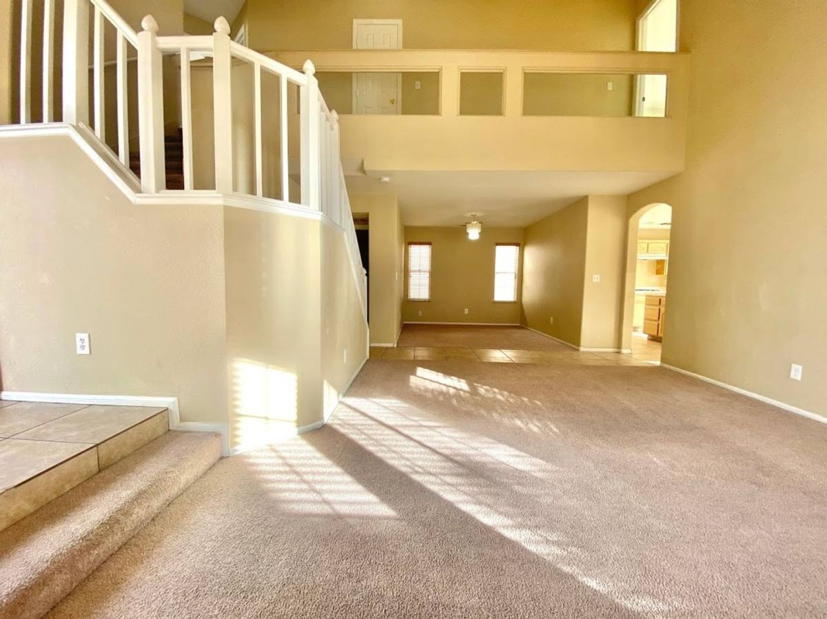 House for rent at 8009 Dover Shores Ave, Las Vegas, NV 89128
