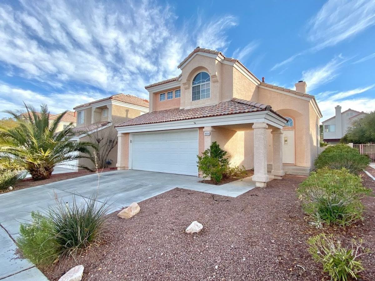House for rent at 8009 Dover Shores Ave, Las Vegas, NV 89128