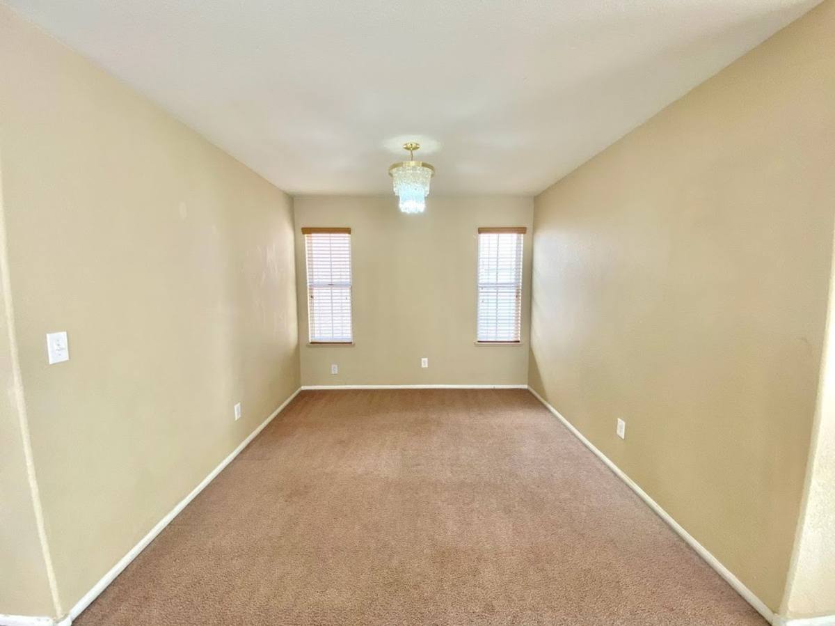 House for rent at 8009 Dover Shores Ave, Las Vegas, NV 89128