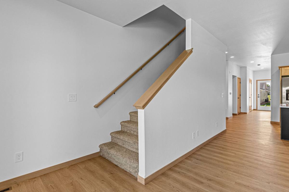Townhouse for rent at 630 Catherine Dr, Tiffin, IA 52340