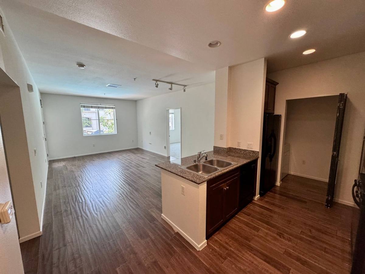 Apartment for rent at 2273 Scholarship Ave, Irvine, CA 92612