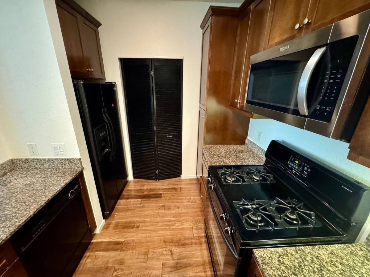 Apartment for rent at 2273 Scholarship Ave, Irvine, CA 92612