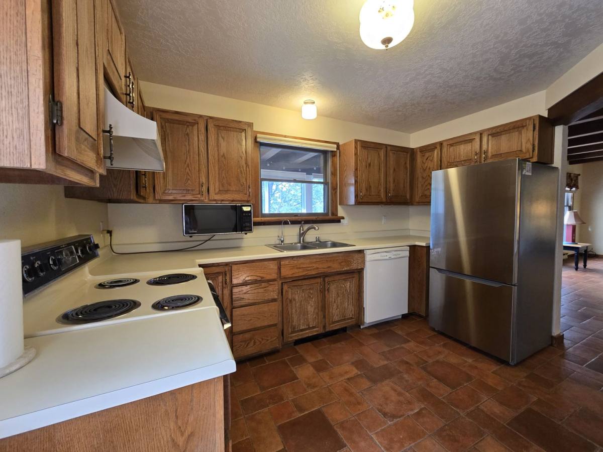 House for rent at 20 Ravens Ridge Rd, Santa Fe, NM 87505