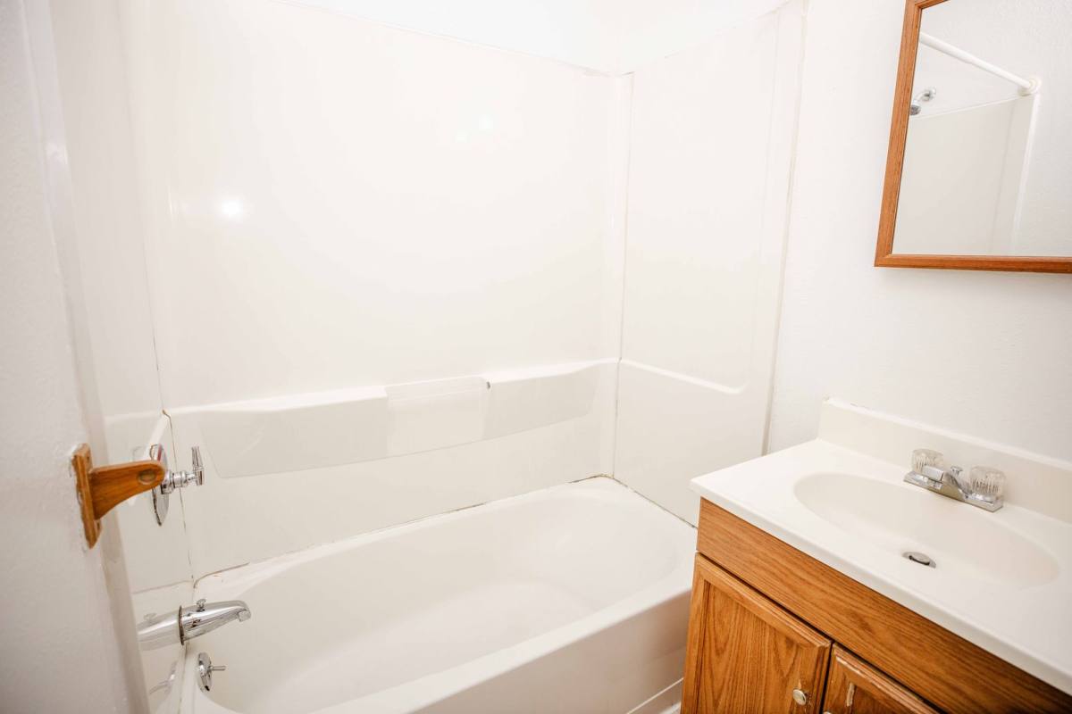 Apartment for rent at 6730 Hill Ave, Toledo, OH 43615
