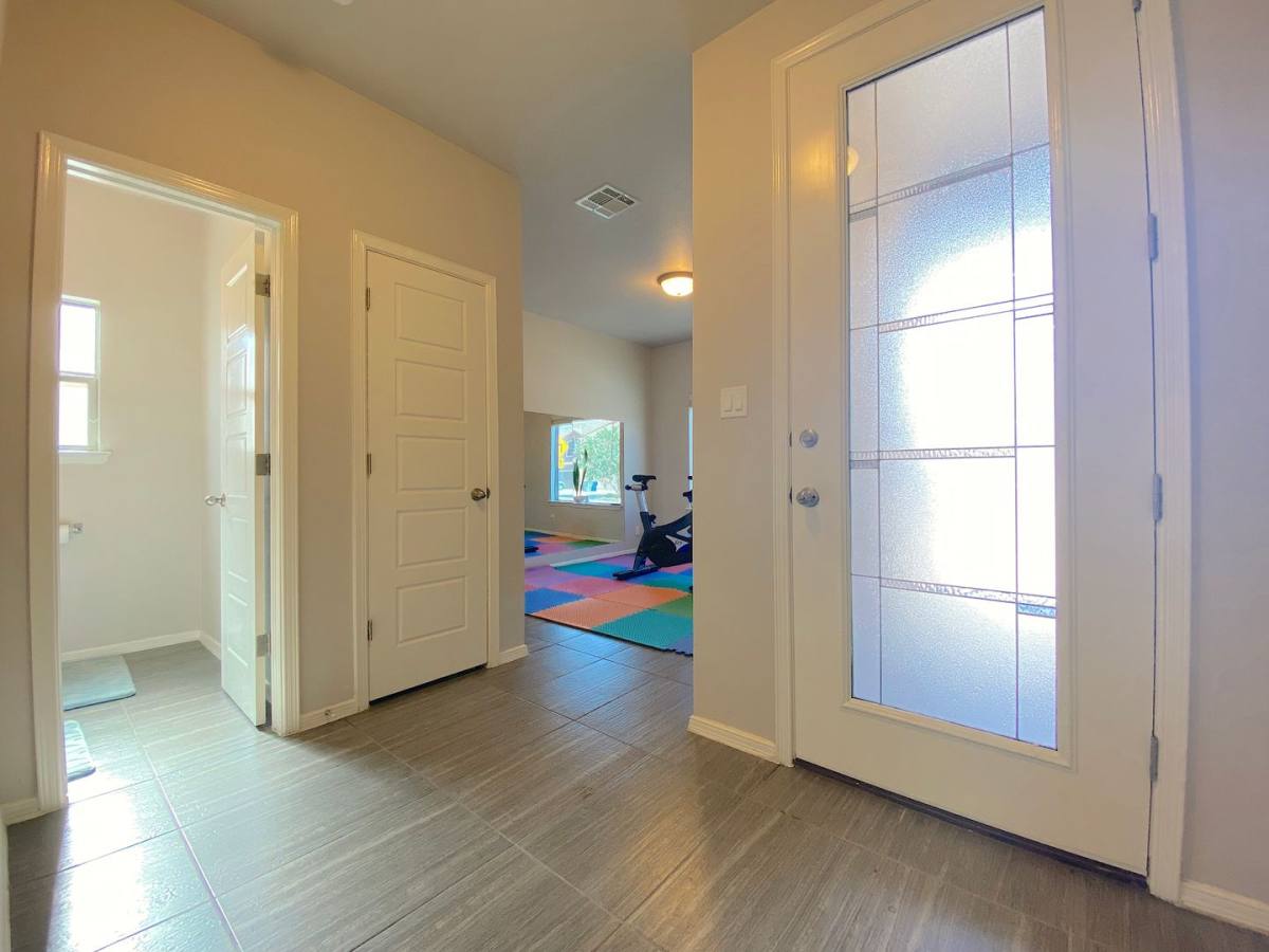 House for rent at 528 Delancey St, El Paso, TX 79938