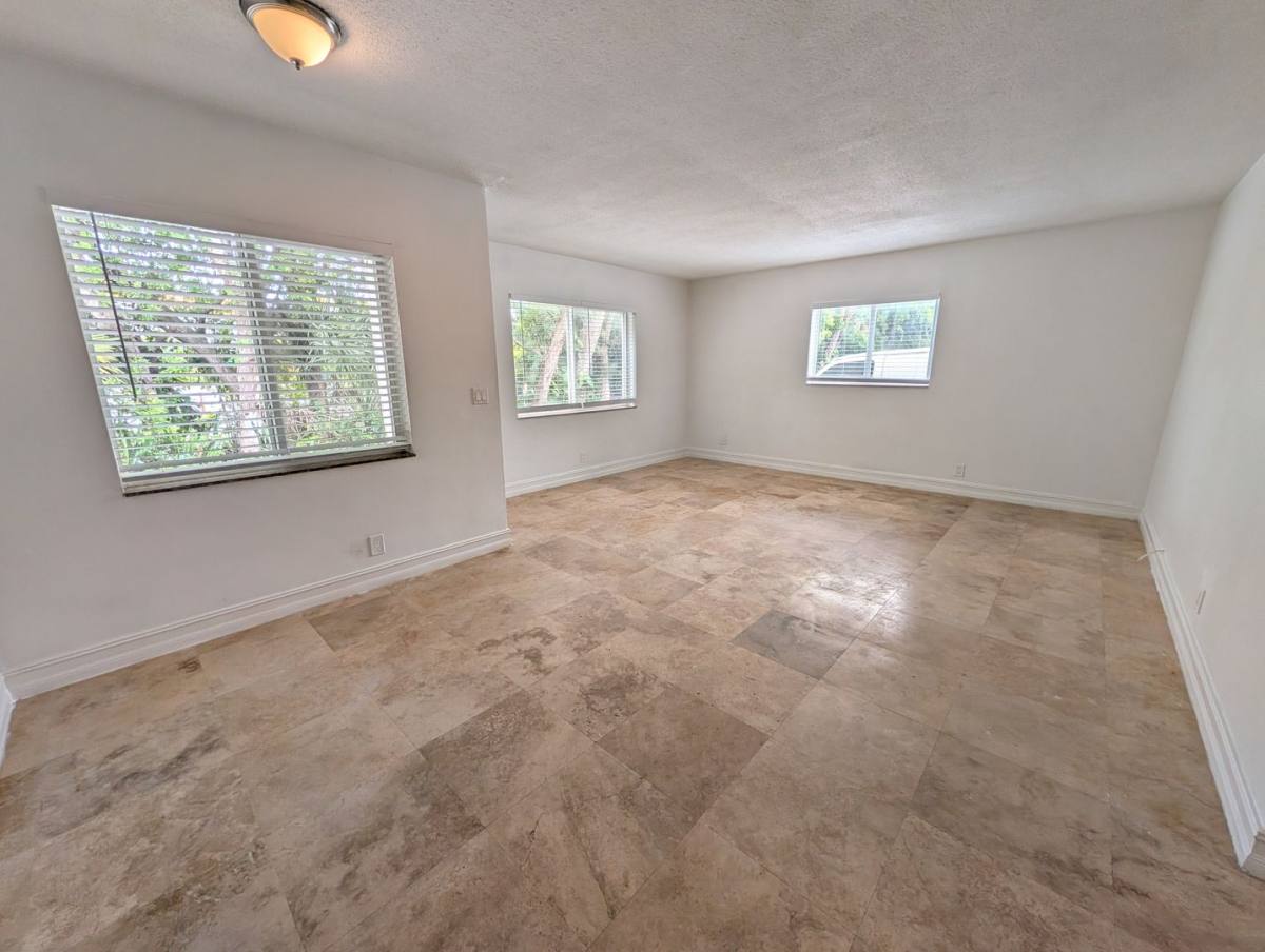 Apartment for rent at 3007 N Andrews Ave, Fort Lauderdale, FL 33311
