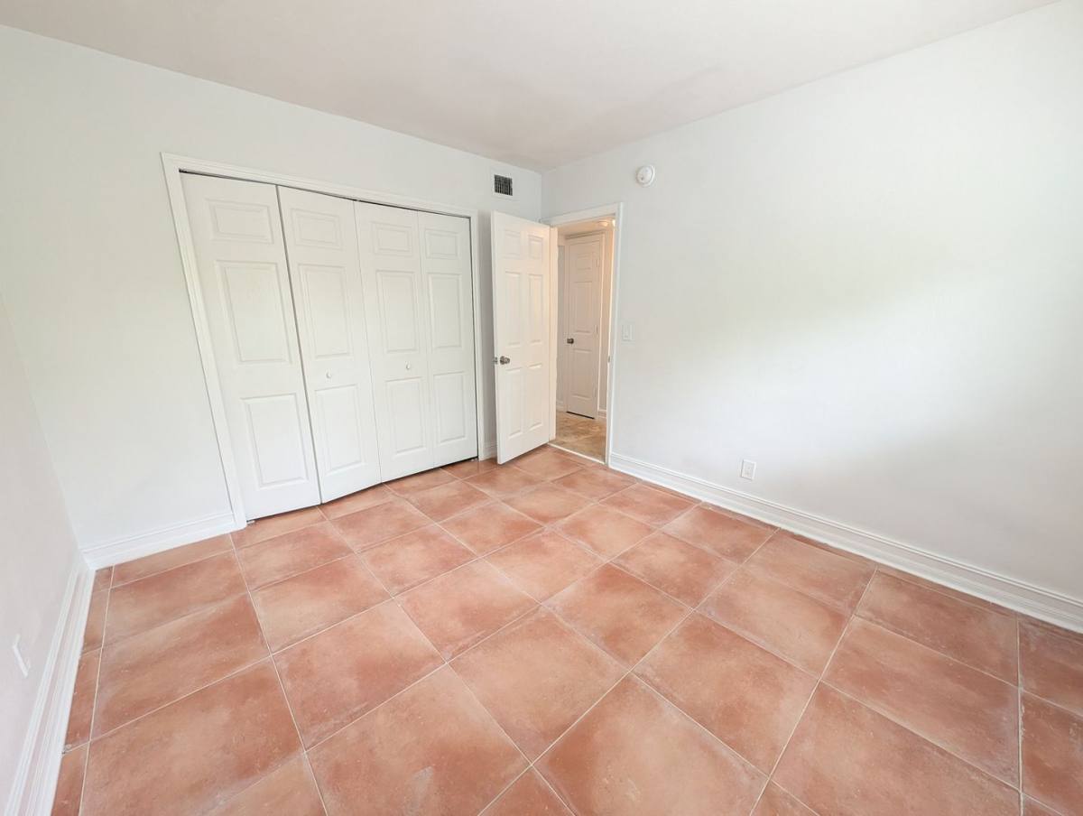 Apartment for rent at 3007 N Andrews Ave, Fort Lauderdale, FL 33311