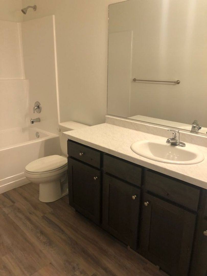 Townhouse for rent at 402 W 100 S, Providence, UT 84332