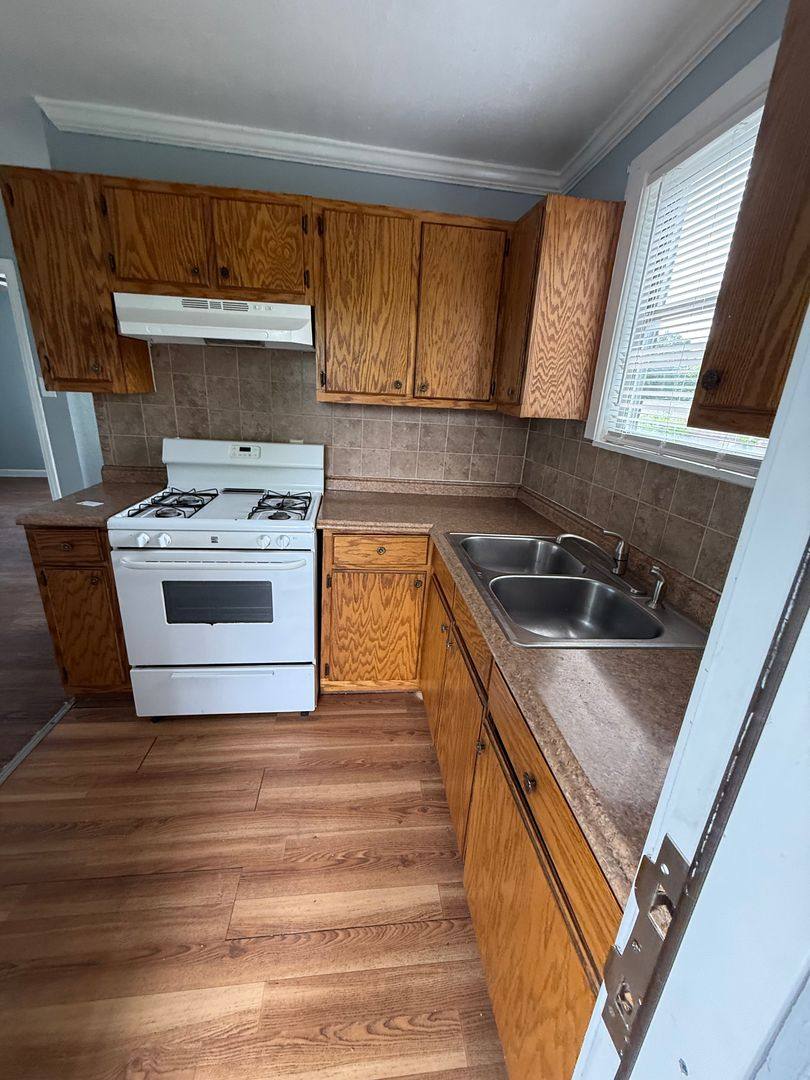 Apartment for rent at 3393 Linder St, Houston, TX 77026