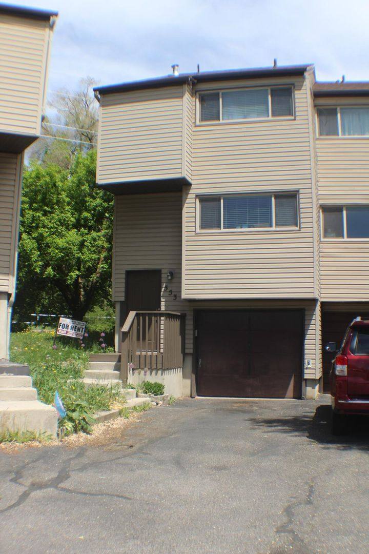 Townhouse for rent at 553 E 200 N, Logan, UT 84321