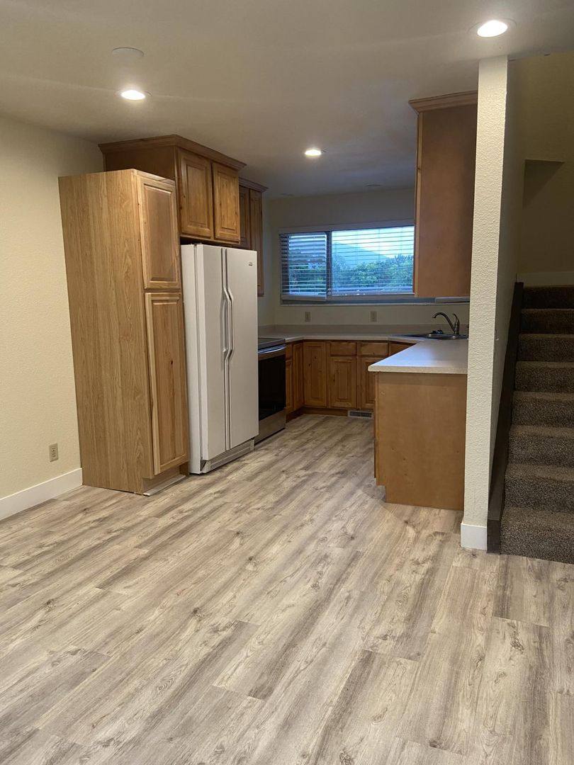 Townhouse for rent at 553 E 200 N, Logan, UT 84321