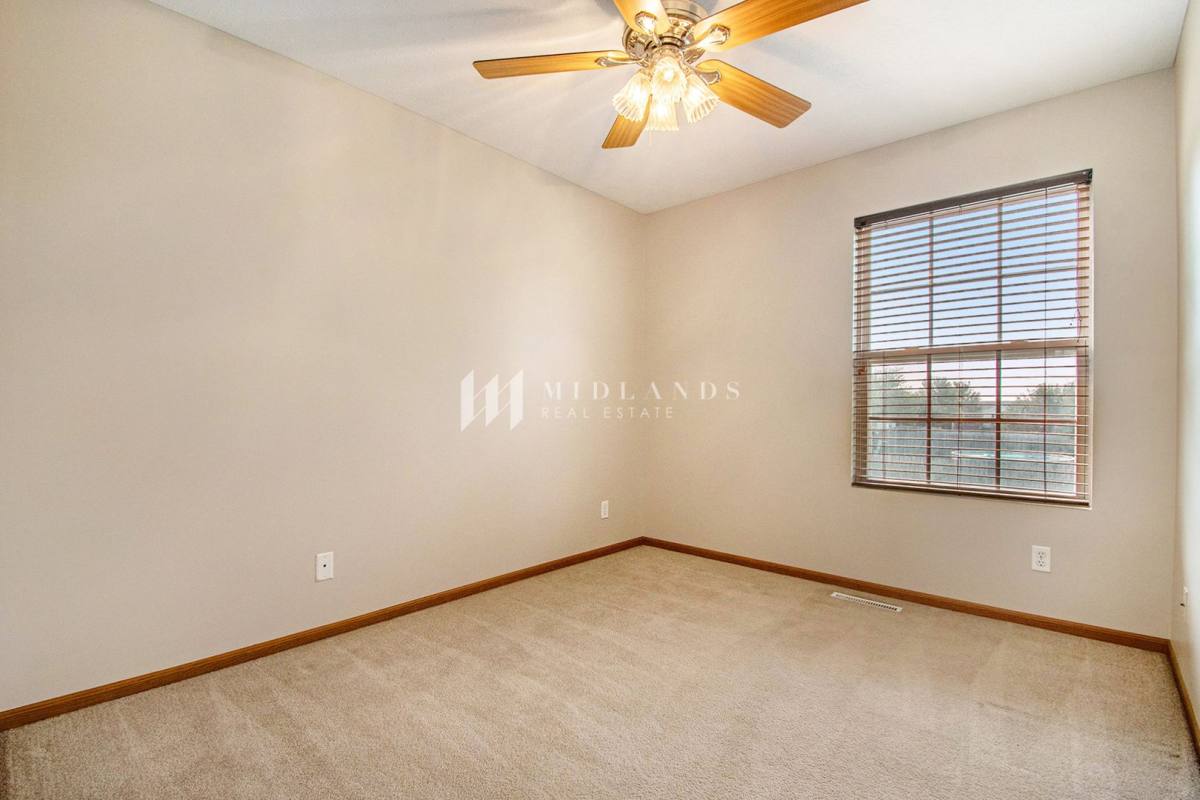 House for rent at 17854 Lillian St, Omaha, NE 68136