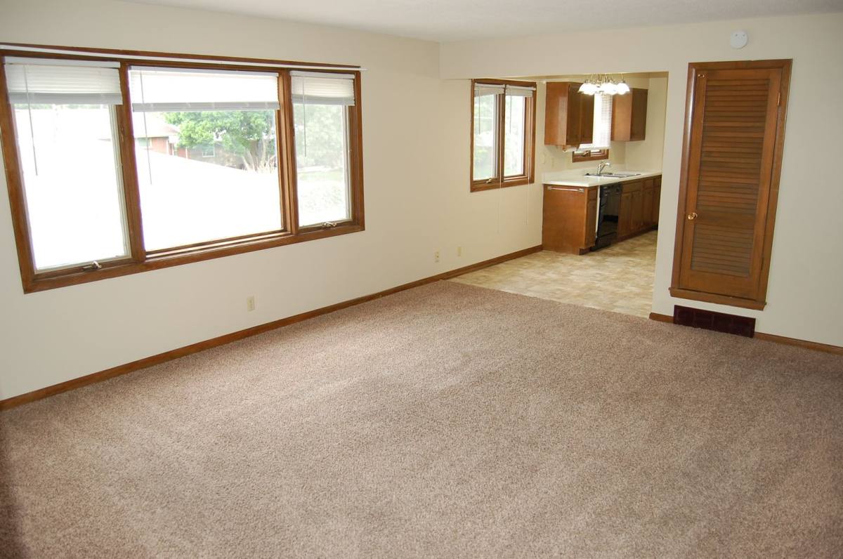 Apartment for rent at 411 N 57th St, Lincoln, NE 68505