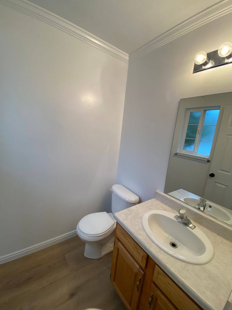 Townhouse for rent at 168 Coventry Place, Logan, UT 84341