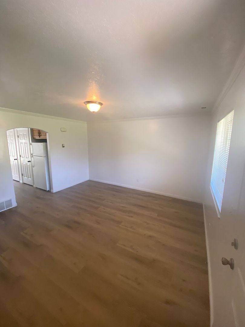 Townhouse for rent at 168 Coventry Place, Logan, UT 84341