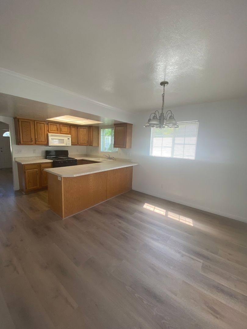 Townhouse for rent at 168 Coventry Place, Logan, UT 84341