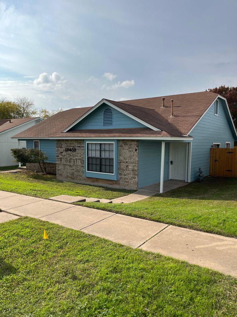 Apartment for rent at 12402 Alderbrook Dr, Austin, TX 78758