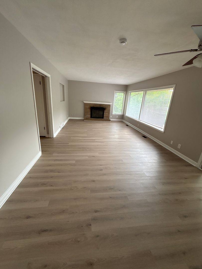House for rent at 418 Wheelock Parkway W, Saint Paul, MN 55117
