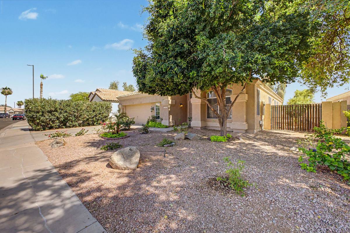 House for rent at 7251 E Lakeview Ave, Mesa, AZ 85209