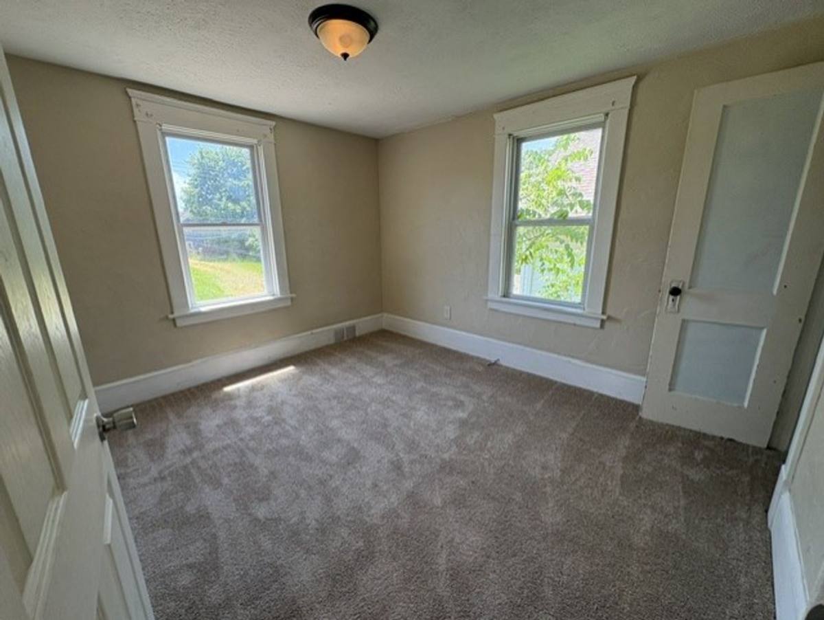 House for rent at 1005 Florida Ave, Akron, OH 44314