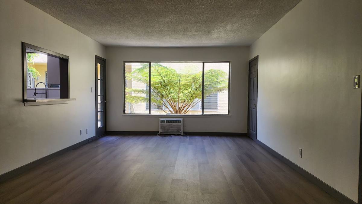 Apartment for rent at 1031-1037 N Ogden Dr, Los Angeles, CA 90046