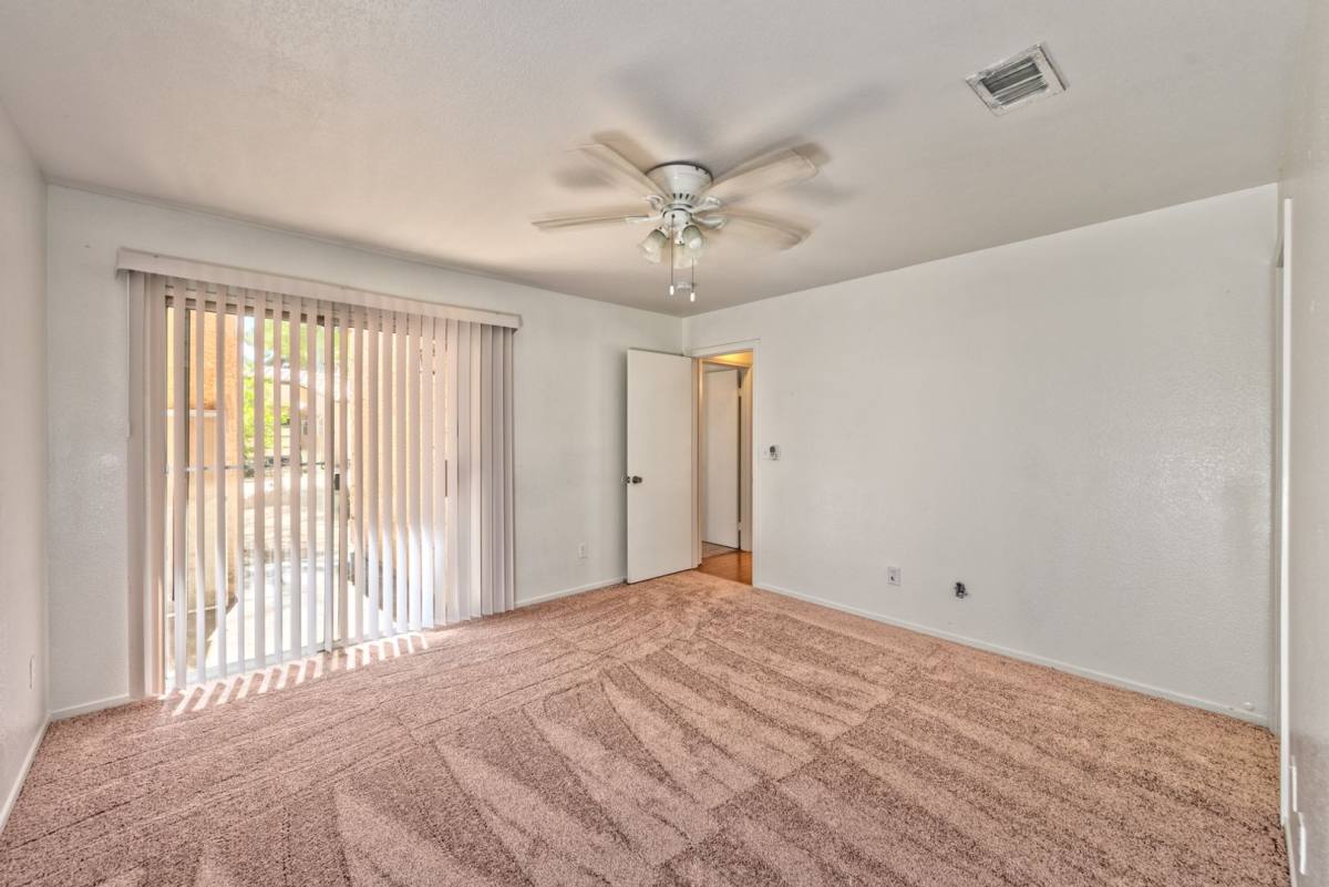 Townhouse for rent at 277 N Lamb Blvd, Las Vegas, NV 89110