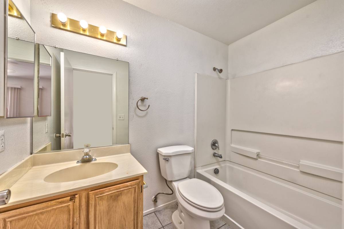 Townhouse for rent at 277 N Lamb Blvd, Las Vegas, NV 89110