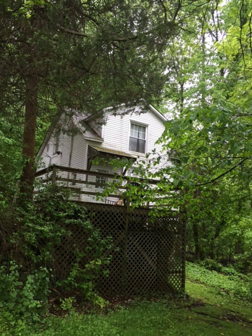 Apartment for rent at 1916 Sulgrave Ave, Baltimore, MD 21209