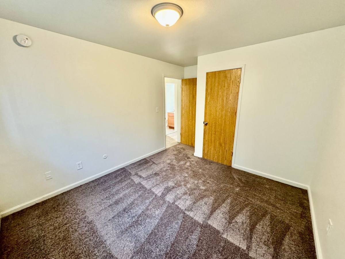 Apartment for rent at 1117 Lathers, Ypsilanti, MI 48197