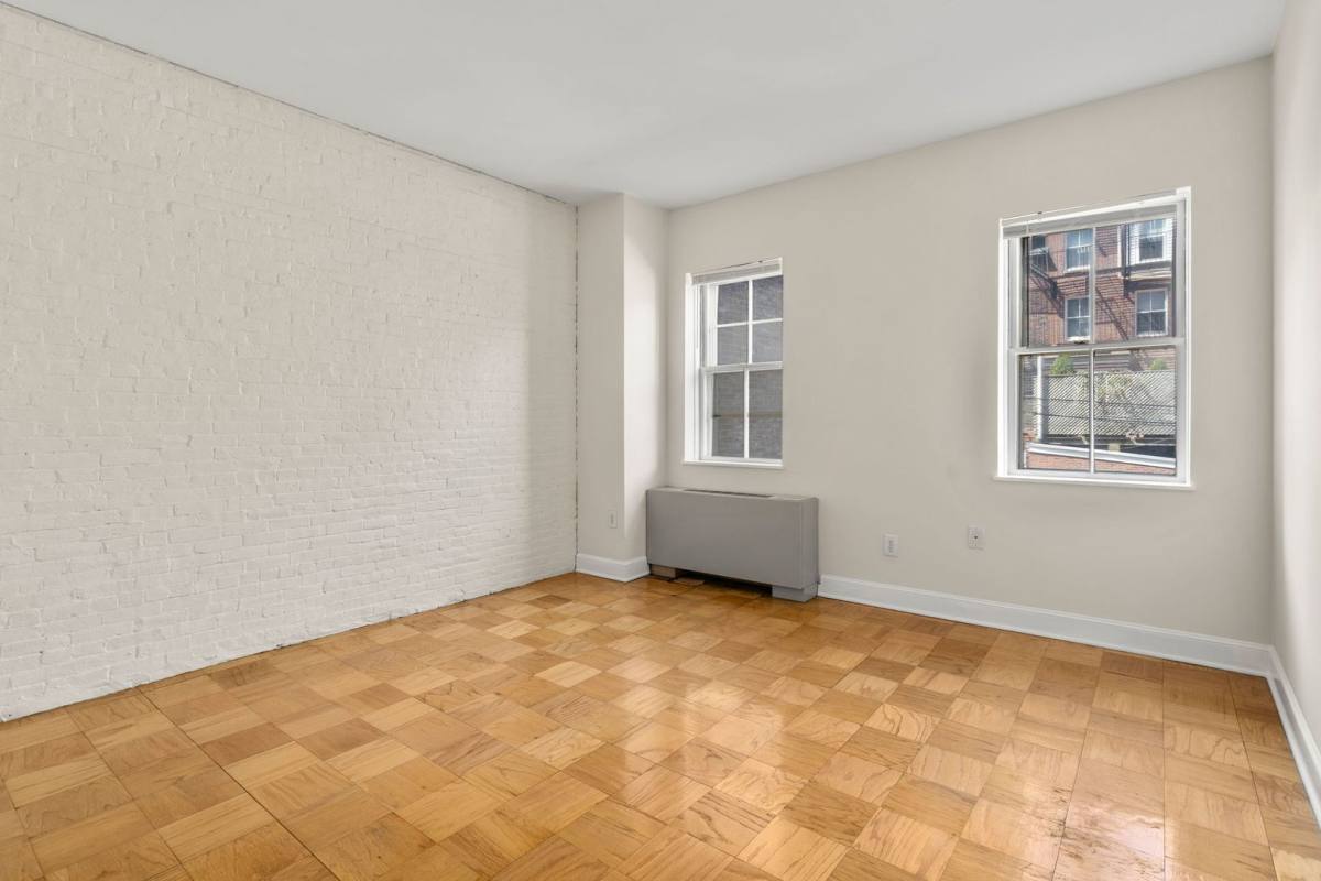 Apartment for rent at 21 Bowdoin St #2C, Boston, MA 02114