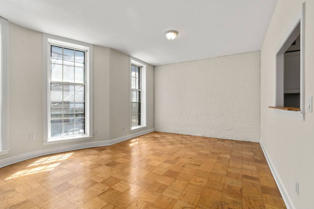 Apartment for rent at 21 Bowdoin St #2C, Boston, MA 02114