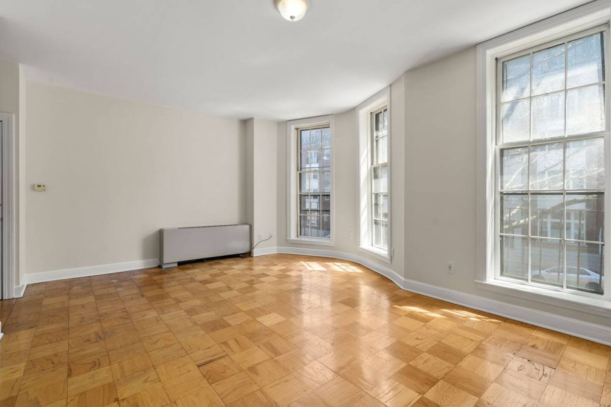 Apartment for rent at 21 Bowdoin St #2C, Boston, MA 02114