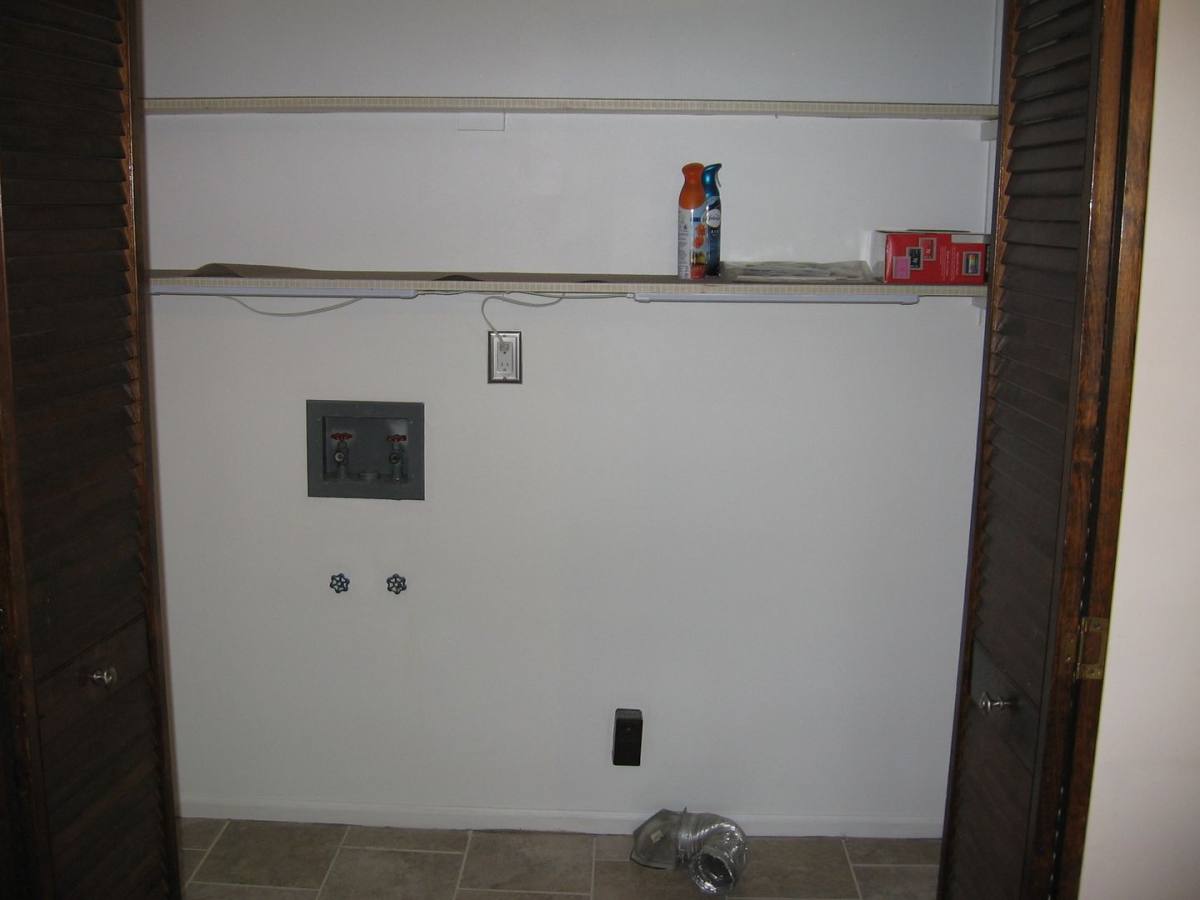 House for rent at 32 Riverside Dr, Smithfield, VA 23430