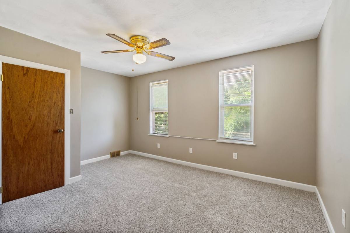 House for rent at 1231 Adon St, Pittsburgh, PA 15204