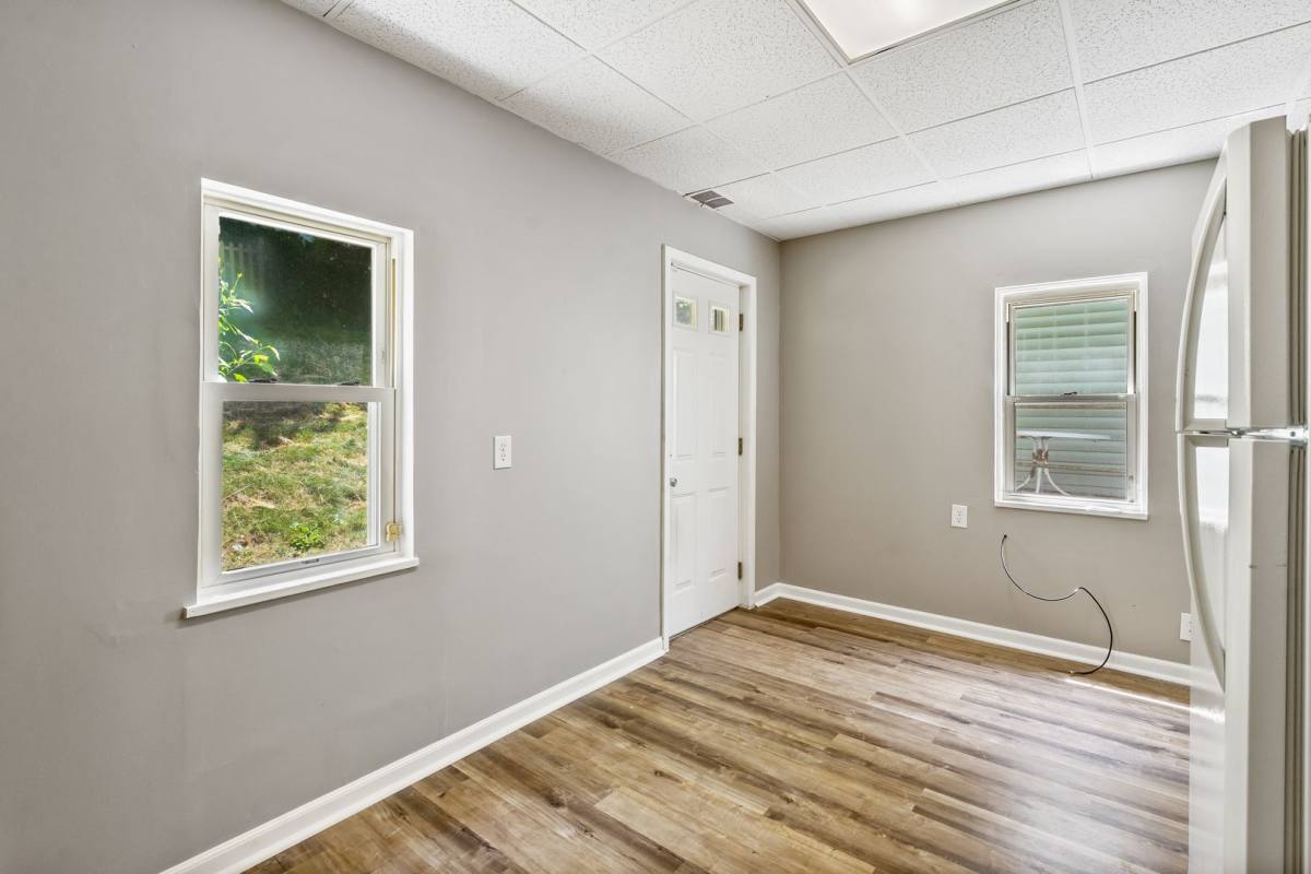 House for rent at 1231 Adon St, Pittsburgh, PA 15204