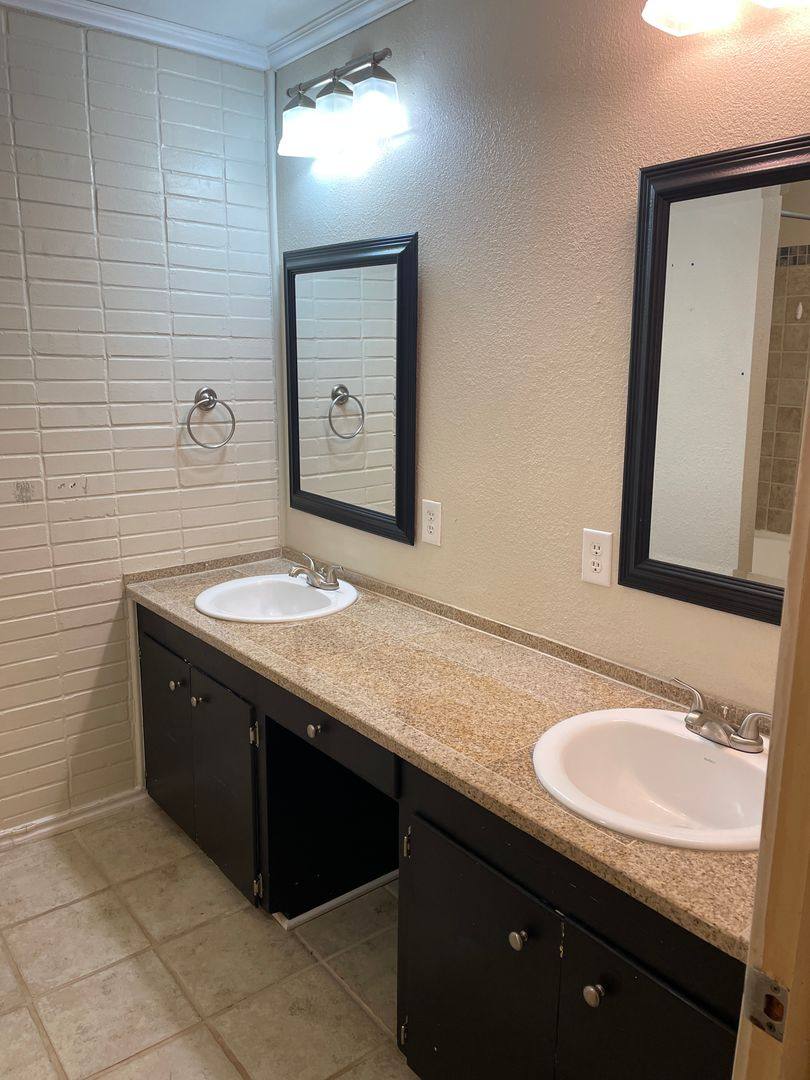 House for rent at 4302 S 7th St, Abilene, TX 79605