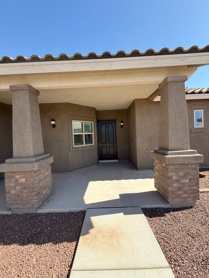 House for rent at 3383 W 36th Place, Yuma, AZ 85365