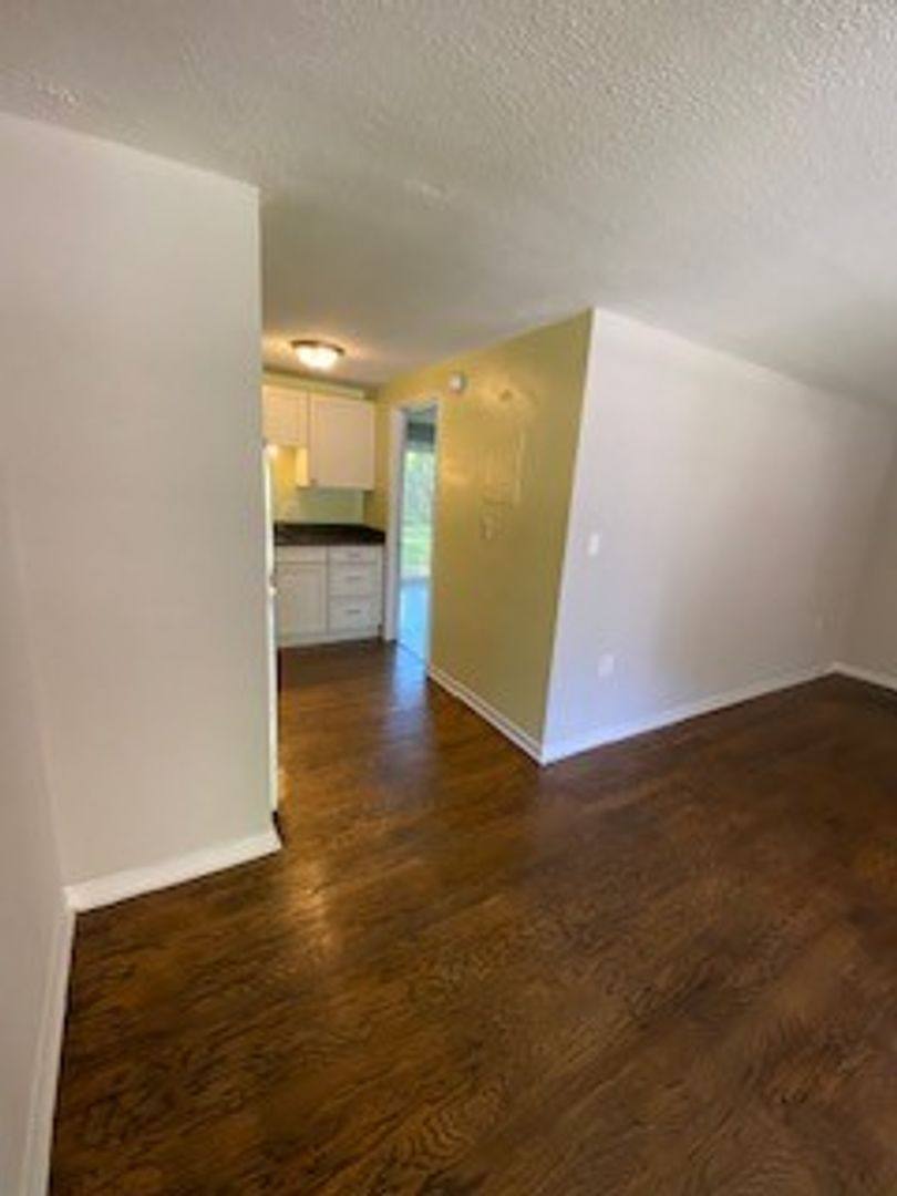 Apartment for rent at 2910 Rubideaux St, Tampa, FL 33629