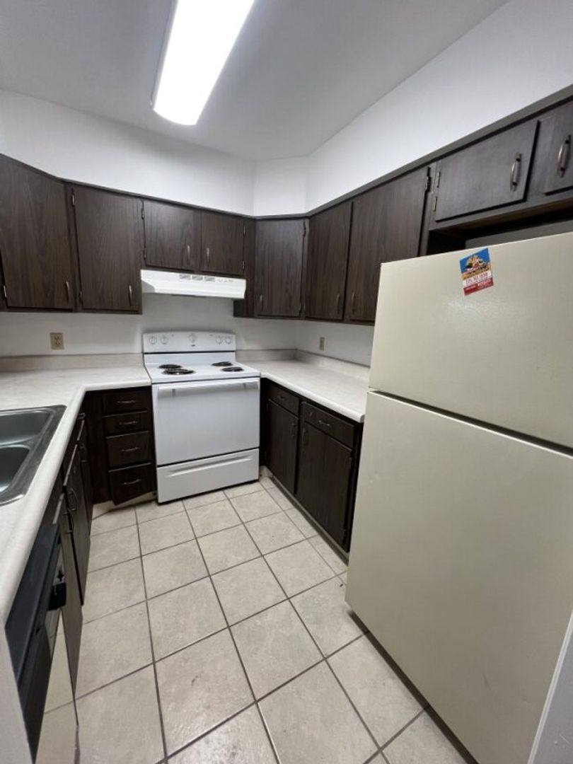Apartment for rent at 4547 Alvin Dark, Baton Rouge, LA 70820