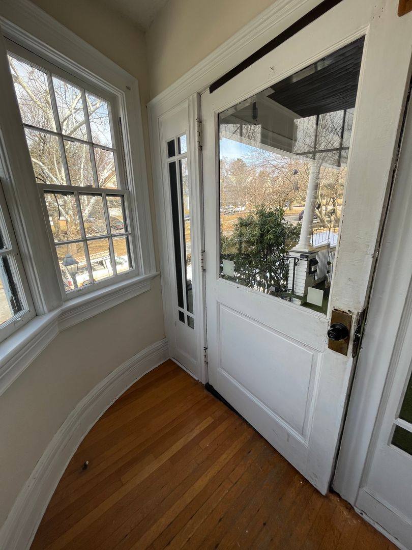 Apartment for rent at 940 Woodlawn St, Scranton, PA 18509