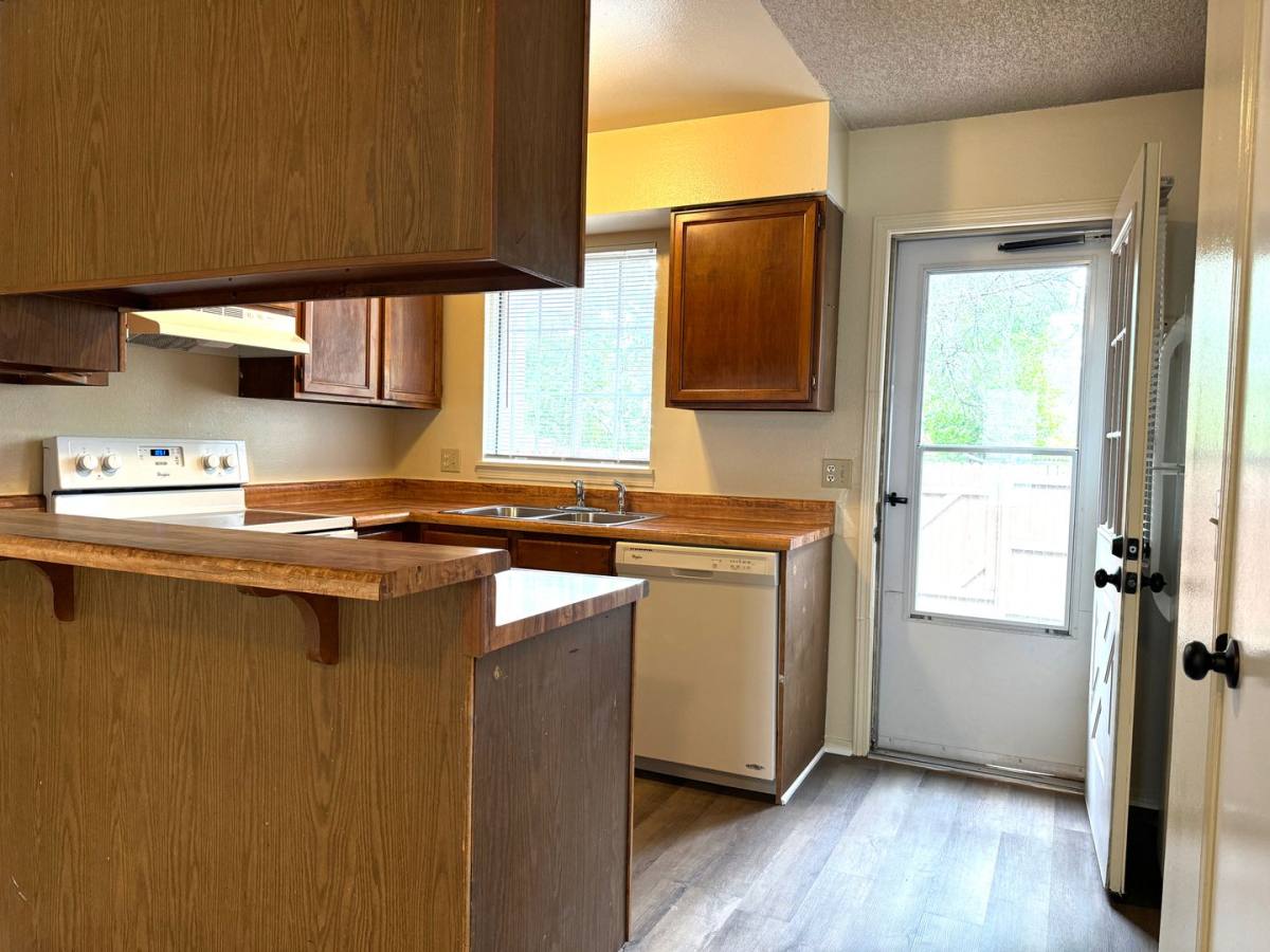 Townhouse for rent at 4108 Charleston Dr, Colorado Springs, CO 80916